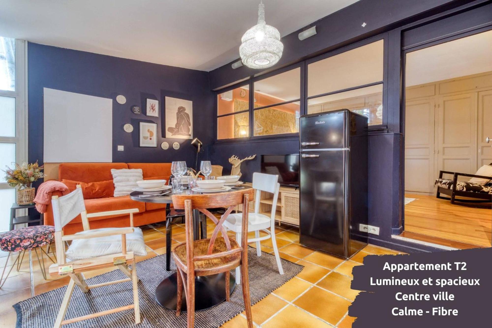 L'Atelier De L'Artiste - Lumineux - Calme - Wifi Apartment Douai Luaran gambar
