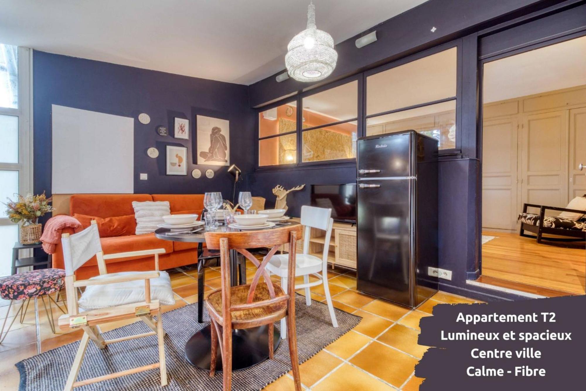 L'Atelier De L'Artiste - Lumineux - Calme - Wifi Apartment Douai Luaran gambar